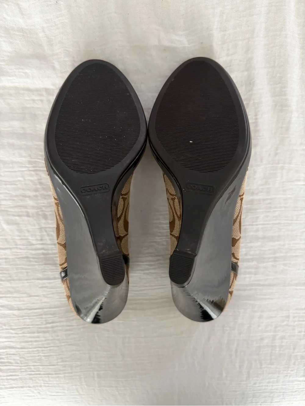 Y2K Coach Kerryann Wedges - Size 7.5